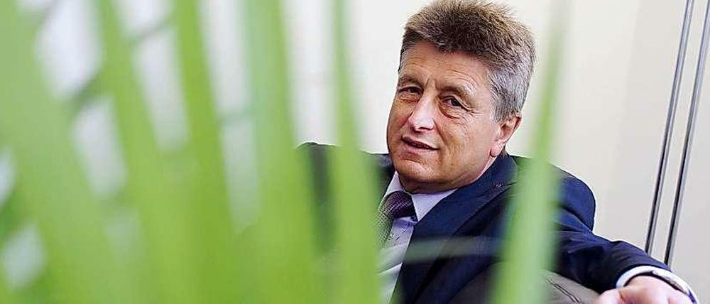 Fritz Brickwedde ist seit November 2013 Präsident des Bundesverbands Erneuerbare Energien (BEE). Zuvor hat er 22 Jahre lang als Generalsekretär die Deutsche Bundesstiftung Umwelt (DBU) aufgebaut und geleitet.