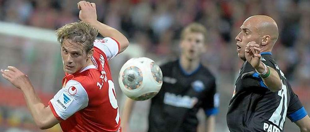 Traf gegen seinen Ex-Klub: Sören Brandy (l.).