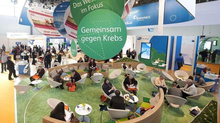 Bei den Veranstaltungen im ICC war alles dabei. Auf diesem Bild tagt der 30. Deutsche Krebskongress.