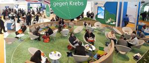 Bei den Veranstaltungen im ICC war alles dabei. Auf diesem Bild tagt der 30. Deutsche Krebskongress.