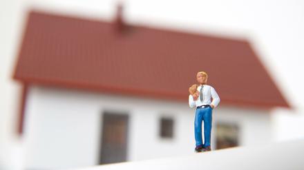 Auf sich allein gestellt. Bei der Finanzierung ihrer Immobilie müssen Singles genauer rechnen als Paare.