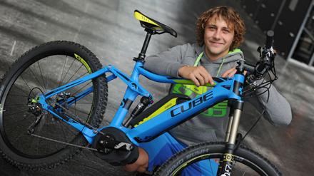 Noch Fahrrad oder schon Kraftfahrzeug? Die Fahrradbranche setzt auf E-Bikes wie dieses Modell mit Elektroantrieb.