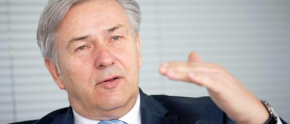 Ein verbindlicher Eröffnungstermin für den Flughafen BER? Nicht mit Klaus Wowereit.