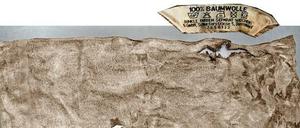 In dieses Handtuch war das Neugeborene unter anderem eingewickelt. 