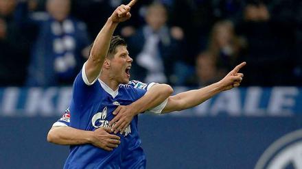 Auf nach Dortmund! Klaas-Jan Huntelaar hat sich schonmal warm geschossen.