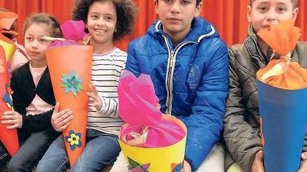 Erster Schultag. Die neuen Kinder der Herman-Nohl-Schule in Britz. 