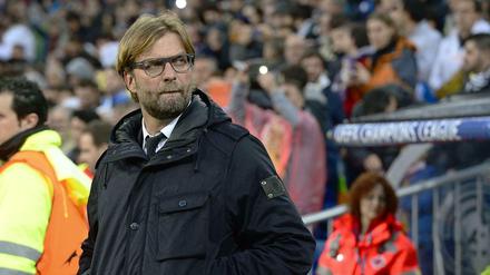 Jürgen Klopp, Trainer des BV Borussia Dortmund, kommt mir Fernsehjournalisten nicht immer gut aus. Das war auch im Hinspiel des Viertelfinales der Champions League bei Real Madrid wieder so.