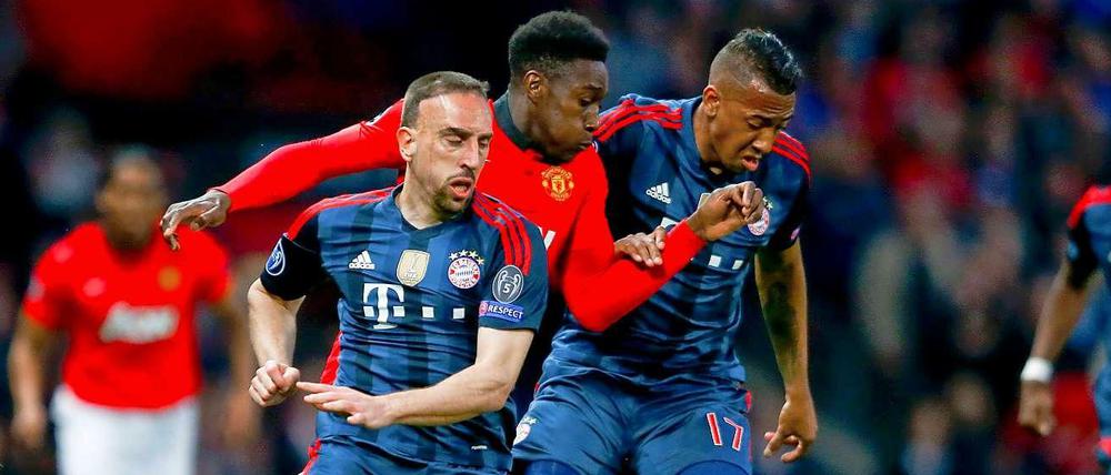 Überlegen aber nicht dominant. Bayern konnte nur 1-1 gegen Manchester United spielen.