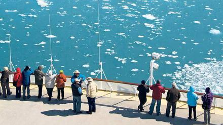 Eiszeit. Annäherung an den Hubbard-Gletscher – ein Schauspiel.