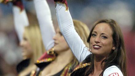 Motivation ist alles. Im Sport sind Cheerleader, die für gute Stimmung und vollen Einsatz sorgen, selbstverständlich. In Unternehmen müssen viele Vorgesetzte dagegen erst noch lernen, wie man Mitarbeiter zu Höchstleistungen anspornt.