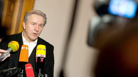 Handelte laut einem Parlamentsgutachten rechtswidrig: Berlins Regierender Bürgermeister Klaus Wowereit