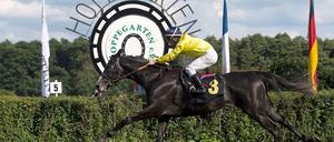 Wo reiten sie denn? Na, in Hoppegarten. Ab Sonntag, 14 Uhr.