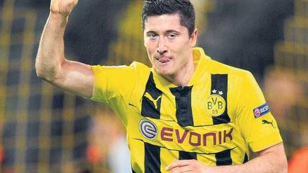 Vier – die magische Zahl. Vor knapp einem Jahr erzielte Robert Lewandowski schon einmal vier Tore gegen Real Madrid.