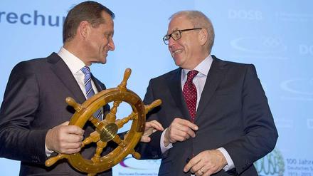 Wer hält das Steuer in der Hand? DOSB-Präsident Alfons Hörmann (links) oder Generaldirektor Michael Vesper, der auch zum Vorstandsvorsitzenden werden könnte?