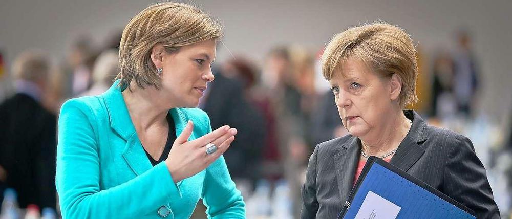 Stimme der Chefin: CDU-Vize Julia Klöckner und Kanzlerin Angela Merkel.
