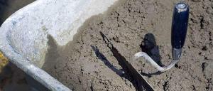 Schließen sich Holcim und Lafarge zusammen, wäre das die bislang größte Fusion in der Branche.