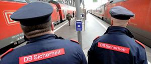 Die Zahl der Attacken auf Bahnmitarbeiter steigt.