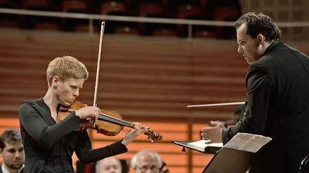 Isabelle Faust und Andris Nelsons mit dem Lucerne Festival Orchestra