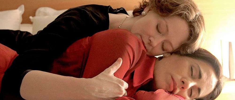 Die Geschichte einer lesbischen Liebe - zu dritt - im Brasilien der fünfziger und sechziger Jahre.