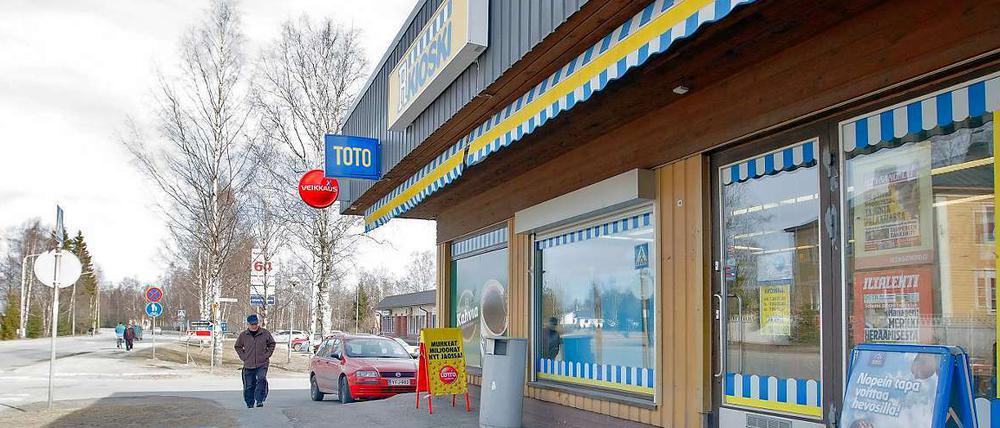 Viele ehemalige Fußball-Profis müssen sich nach der Karriere in anderen Berufen verdingen - etwa als Kioskbesitzer