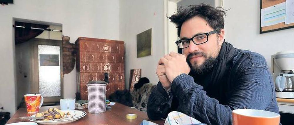 Selfmademan. Der Spanier Antonio Román Casas lebt in einem Ausbauhaus im Leipziger Bülowviertel. Nun will er ähnliche Projekte in seiner Heimat ankurbeln.