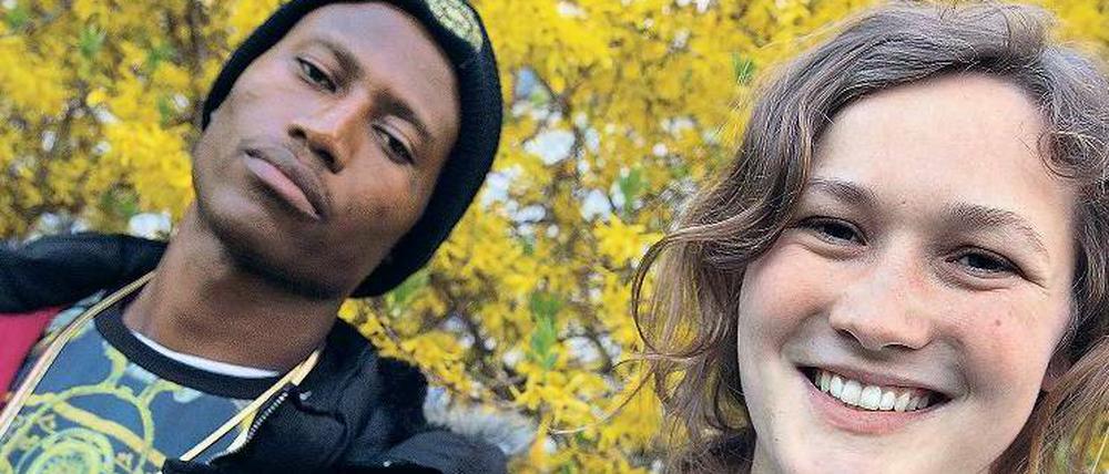 Henry Ohanga alias Octopizzo und Josefine Berkholz.