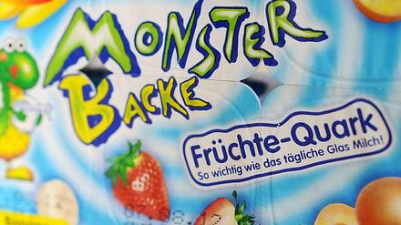 Umstritten. Den Slogan "So wichtig wie das tägliche Glas Milch" druckt Ehrmann derzeit nicht mehr auf seine Packungen.