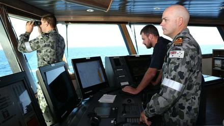 Besatzung des australischen Marineschiffs "Ocean Shield".