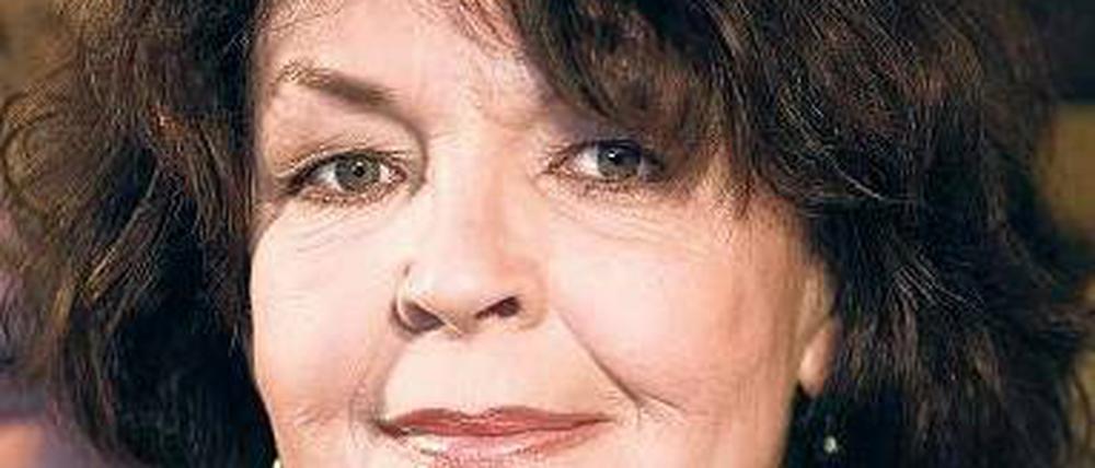 Diva mit Löwenlockenmähne: Elisabeth Trissenaar.
