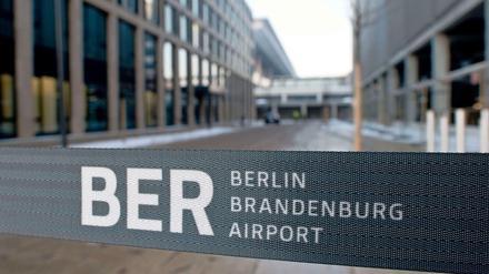Der neue Hauptstadtflughafen BER sorgt weiter für Streit und neue Kosten.