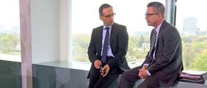 Was nun? Das urteil des EuGH zur Vorratsdatenspeicherung stellt Justizminister Heiko Maas (SPD) und Bundesinnenminister Thomas de Maizière (CDU) vor Probleme.