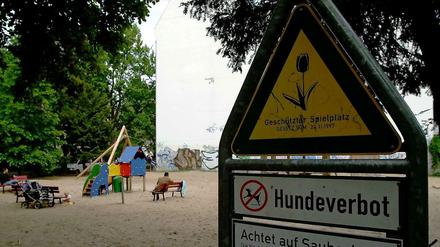 Schwieriges Terrain. Probleme gibt es nicht nur mit den Spielgeräten, sondern oft auch mit dem vielen Dreck auf Spielplätzen.