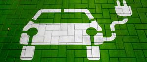Wo lässt sich die Klimabilanz von Elektroautos noch verbessern?
