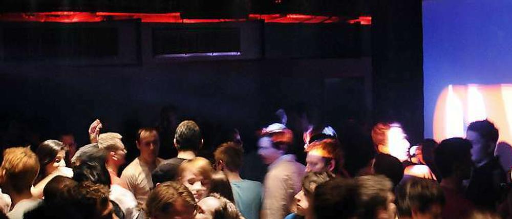 Wende im Weekend. Chef Marcus Trojan baut den Club mit der schönsten Dachterrasse der Stadt um. Im Sommer soll er neu eröffnen.
