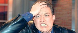„Das ist doch krank!“ Am Freitag (20 Uhr 15) läuft auf Tele 5 die Jubiläums-Gala „The Final Kalkdown – 20 Jahre Mattscheibe“, ausnahmsweise moderiert von Jörg Thadeusz. Mittendrin, Oliver Kalkofe, 48. Der Grimme-Preis gekrönte Satiriker kämpft in Form von Verkleidungen und satirischen Kommentaren zu Ausschnitten von Fernsehsendungen gegen „TV-Verbrechen und Volksverblödung“. 