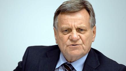Der BER-Aufsichtsrat ist genervt von Flughafen-Chef Hartmut Mehdorn.