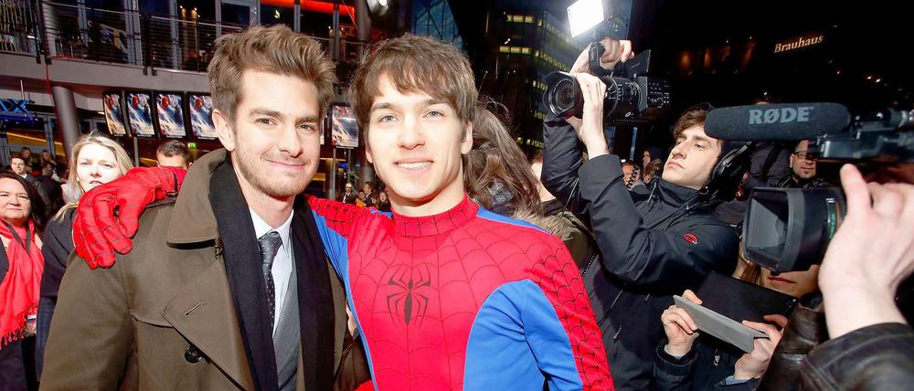 Unser Autor mit Andrew Garfield.