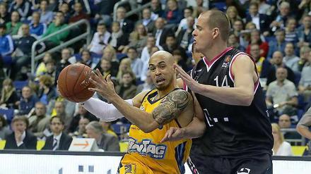 Crunchtime-Held. David Logan (l.) war im entscheidenden Moment da.