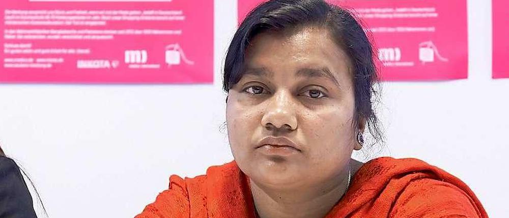 Die Näherin Shila Begum gehört zu mehr als 1500 Verletzten des schwersten Fabrikunglücks in der Textilindustrie Bangladeschs im April 2013. Sie war Anfang April 2014 in Deutschland, um auf die Lage der betroffenen Menschen aufmerksam zu machen.