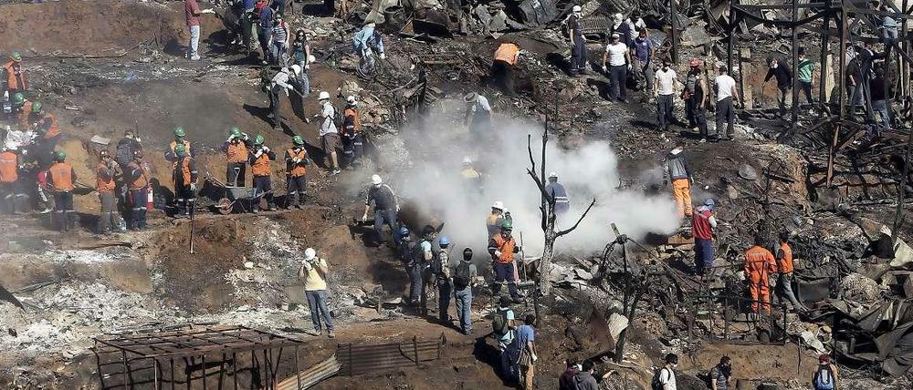 Das Ausmaß der Zerstörung ist gigantisch. Große Teile von Valparaíso liegen in Schutt und Asche.