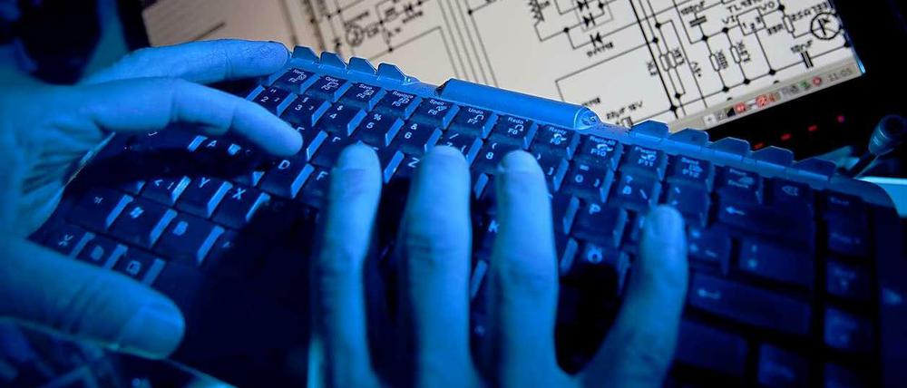 Unerwünschte Gäste. Vor allem im Mittelstand sind sich Firmenchefs der Gefahren von Cybercrime noch nicht bewusst.
