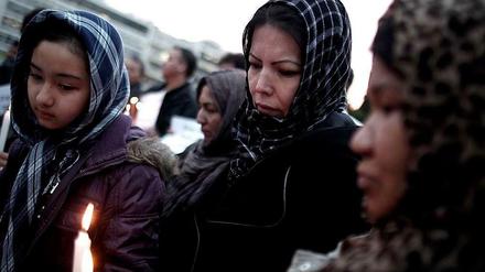Protest in Griechenland. Afghaninnen nahmen im vergangenen Februar nach dem Tod von zwölf Flüchtlingen in der Ägäis an einer Demonstration in Athen teil.