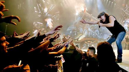 Von „Highway to hell“ bis „Hells Bells“: AC/DC rockt weiter.
