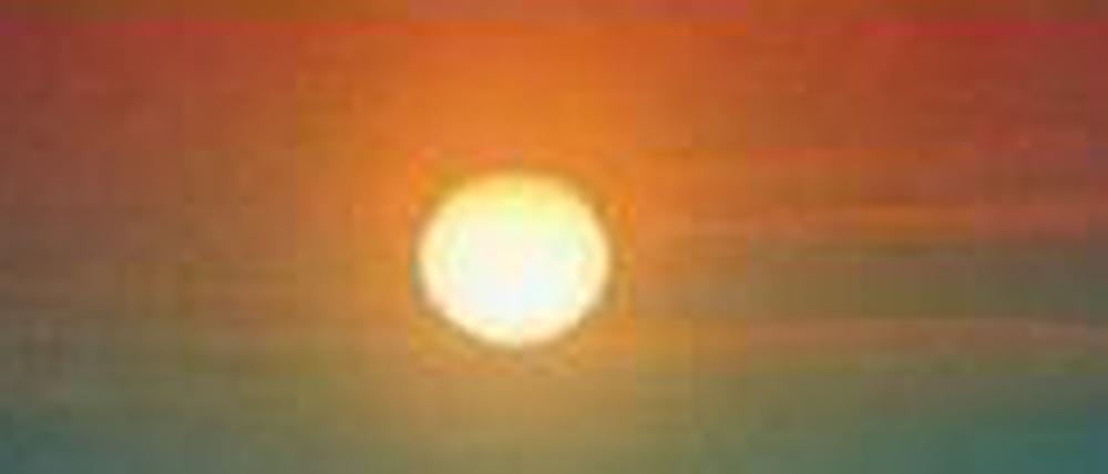 Dreh dich. In Paul Pfeiffers Videoarbeit „Morgen nach der Sintflut“ (2003) steht die Sonne fein still. Foto: Museum