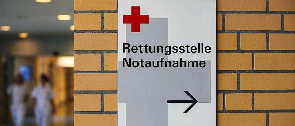 Rettung ist nah. Doch viele Rettungsstellen in Berlin sind überfüllt - dann passieren Fehler, die vermieden werden könnten.