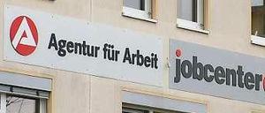 Schild eines Jobcenters