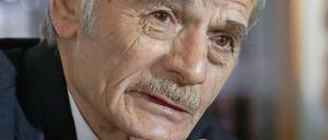 Mustafa Dschemilew, Krimtataren-Führer