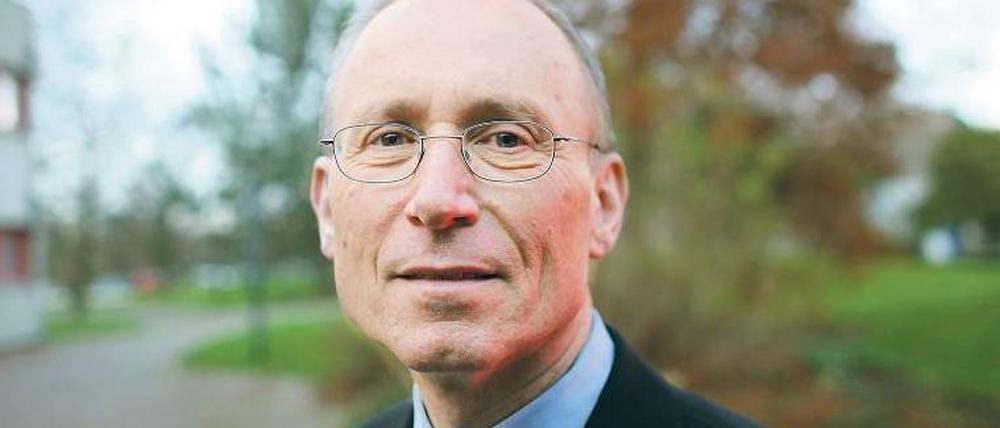 Der Düsseldorfer Rektor Michael Piper erklärte, er könne nicht mittragen, dass "das politische Netzwerk zum Primat der Hochschulleitung" werden solle.