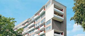 Avantgardistisches Hansaviertel. Walter Gropius’ Zeilenhochhaus in der Händelallee.