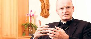 Militärbischof Overbeck.